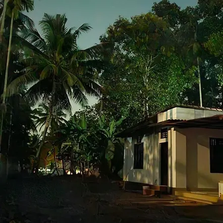 Islandstay-A Riverside Property Kollam Exterior photo