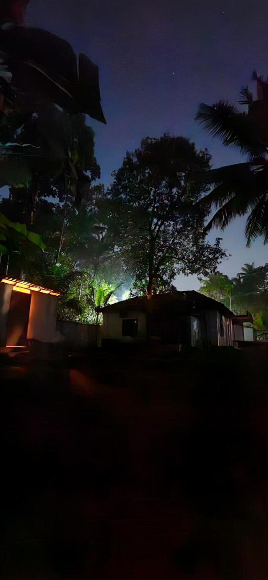 Islandstay-a Riverside